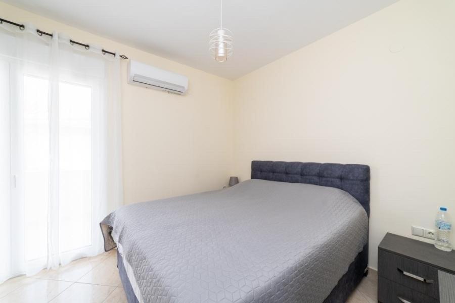 Thea Apartments Nea Iraklitsa Bagian luar foto